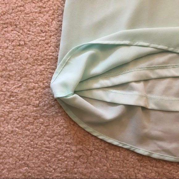 Tobi Split Sleeve Dress - Picture 5 of 7